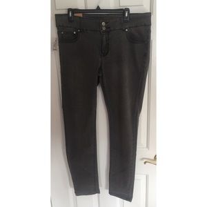 Black Skinny Jeans